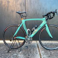 Kuota Kharma in carbonio