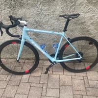 Trek Emonda SLR8 Dura Ace ruote Lightweight o WR