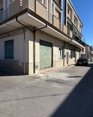 Locale per uso commerciale
