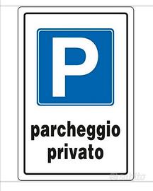 Posto auto via tuveri