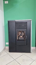 STUFA A PELLET MCZ Mod. FLAIR COMFORT AIR