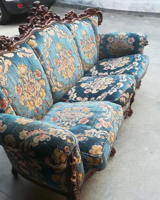 Divano vintage tre posti