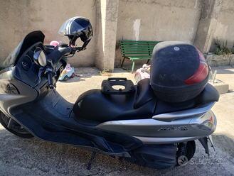 Yamaha Majesty 400 usata in vendita in Calabria