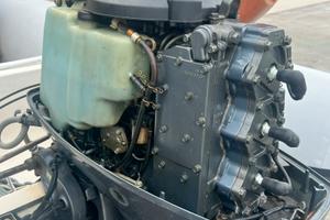 Motore Yamaha 70 hp due tempi