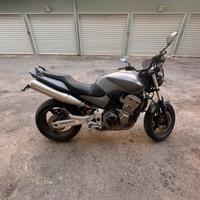 Honda hornet 919