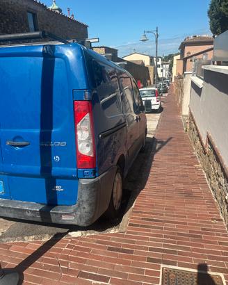 Veicolo commerciale