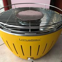 Barbecue da tavolo a carbonella LotusGrill