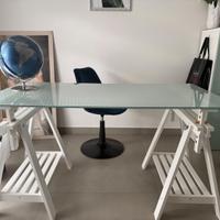 Scrivania Ikea in vetro - edizione limitata