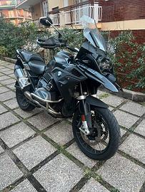 Bmw R1250 GS TripleBlack 2022