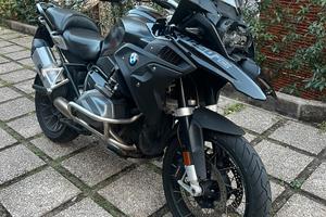 Bmw R1250 GS TripleBlack 2022