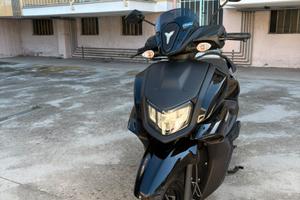 Rayzr 125 Scooter