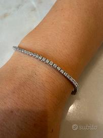 Bracciale tennis in oro bianco 18 k e diamanti