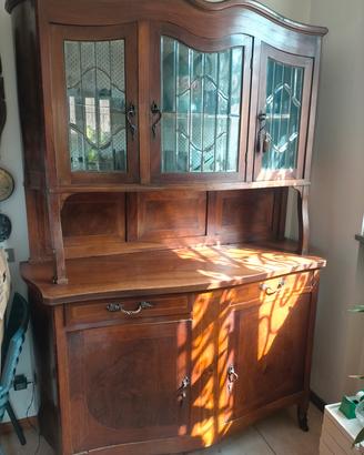 credenza con alzata a vetrinetta primi novecento 