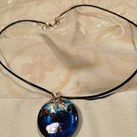 collana in resina 