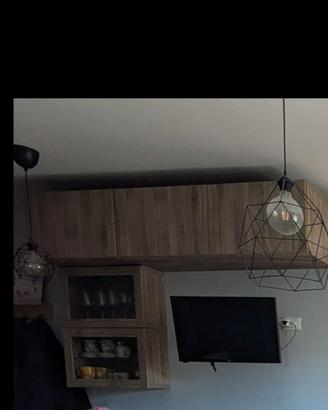 mobili besta