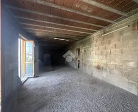 3 LOCALI A ARZANO