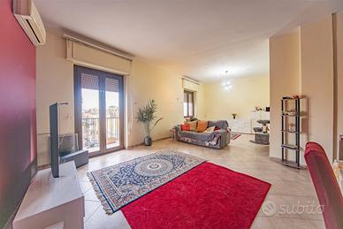 Quadrivano al piano alto con ascensore