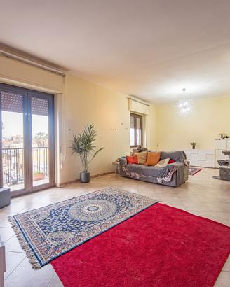 Quadrivano al piano alto con ascensore