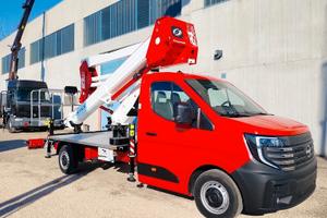 Nissan INTERSTAR + SOCAGE 24D SPEED