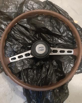 Volante in legno Lancia 