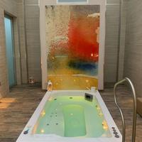 Piscina idromassaggio da interno o esterno