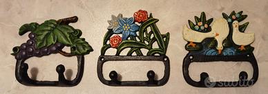 ganci appenditutto da cucina decorati in ghisa