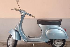 VESPA 50 L