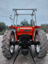 Trattore fiat 880 DT