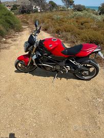 Moto mv Augusta Brutale