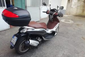 Scooter Piaggio Beverly 300