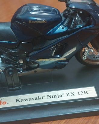 Modellino moto Maitso Kawasaki Ninja ZX-12R