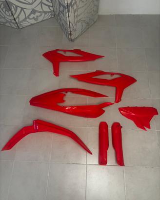 KIT COMLETO DI PLASTICHE PER BETA rr 125 2t