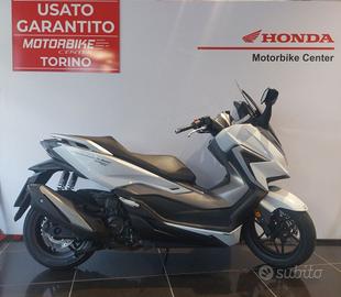 Honda Forza 350