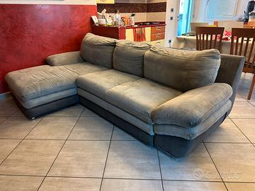 Divano letto apribile con con Chaise Long