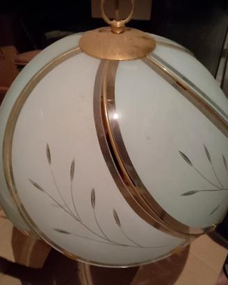 Lampadario bianco e oro 