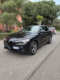 Alfa Romeo Stelvio 2.2 190 CV Executive 2022 total