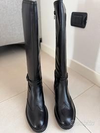 Stivale in pelle donna