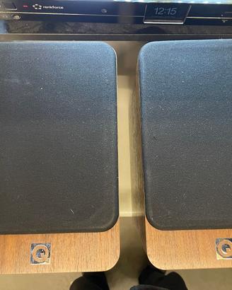 Q Acoustics 2020i