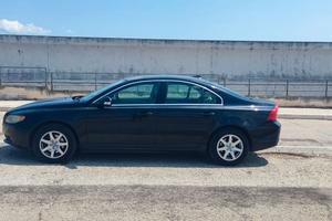 VOLVO S 80