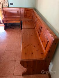 Tavolo e panca da taverna