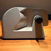 Affettatrice ALA 2000 semiprofessionale INOX