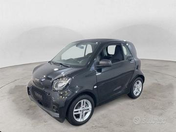 smart fortwo EQ Passion