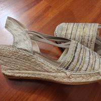 sandali chiusi donna beige e oro n.40