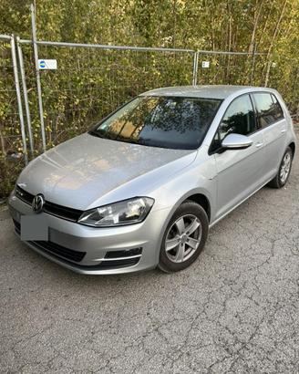 Golf bluemotion benzina/metano