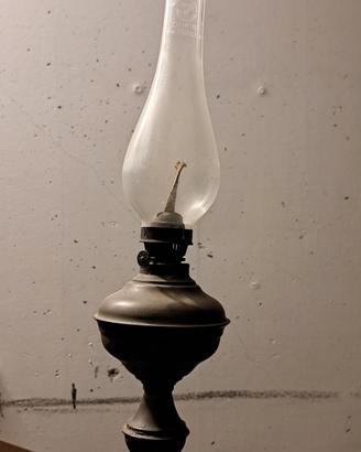 Lampada a Petrolio Vintage con Camino in Vetro