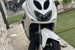 Yamaha aerox
