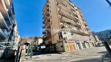 Appartamento a Napoli Via Campegna 4 locali