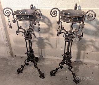 Coppia di Portavasi/Lampade Epoca in Ferro Battuto