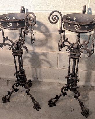 Coppia di Portavasi/Lampade Epoca in Ferro Battuto