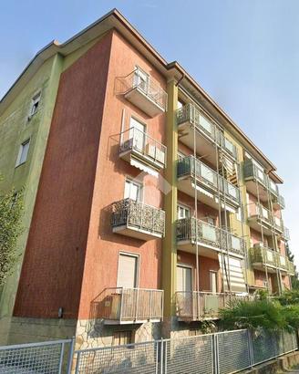 3 LOCALI A BESANA IN BRIANZA